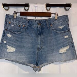 Madewell Women's Relaxed Denim Shorts Blue Size 32 Distressed Roll Cuff